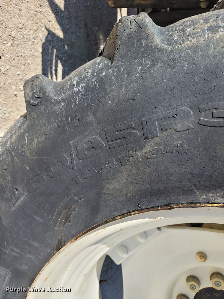 image for item JE9925 New Holland TS6.110  MFWD tractor