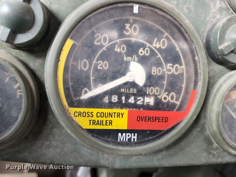 image for item JG9193 1990 Am General M998 Humvee  SUV