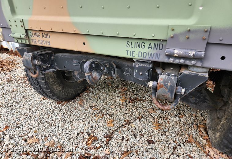 image for item JG9193 1990 Am General M998 Humvee  SUV