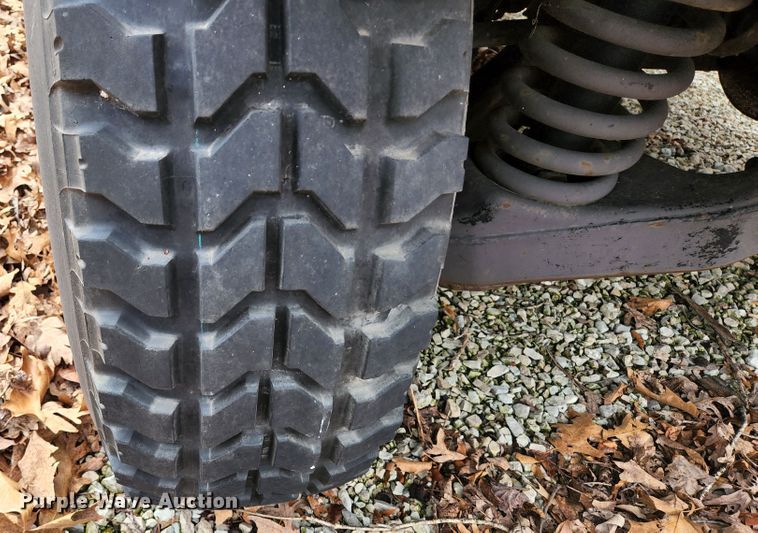 image for item JG9193 1990 Am General M998 Humvee  SUV