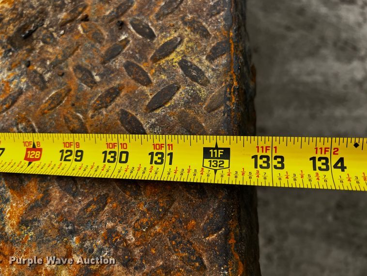 image for item JH9311 2000 Ford F450 Super Duty XL  flatbed truck