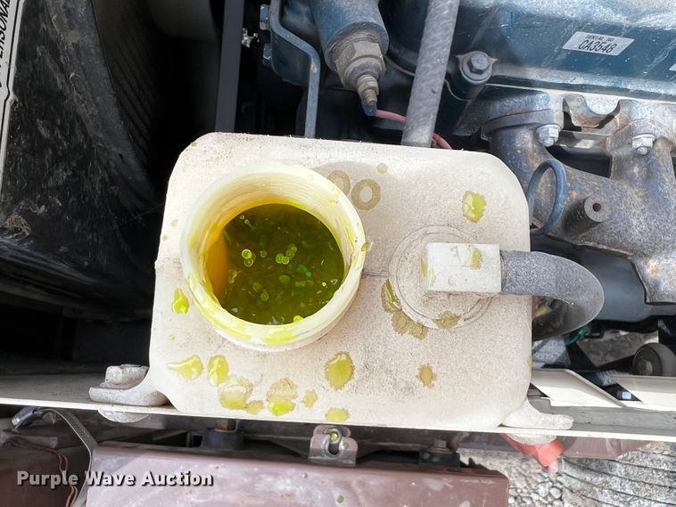 image for item JH9313 Grasshopper 725D  lawn mower