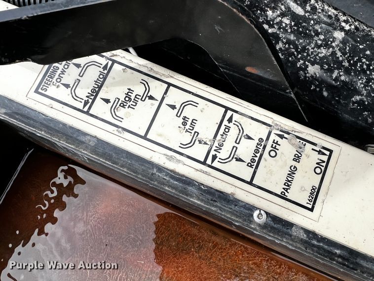 image for item JH9313 Grasshopper 725D  lawn mower