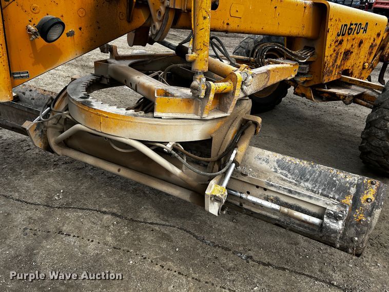 image for item JH9314 1973 John Deere 570A  motor grader