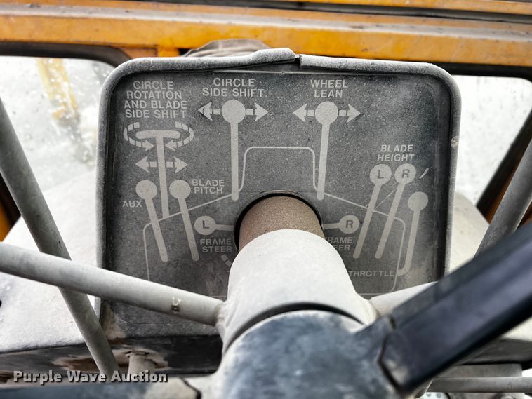 image for item JH9314 1973 John Deere 570A  motor grader