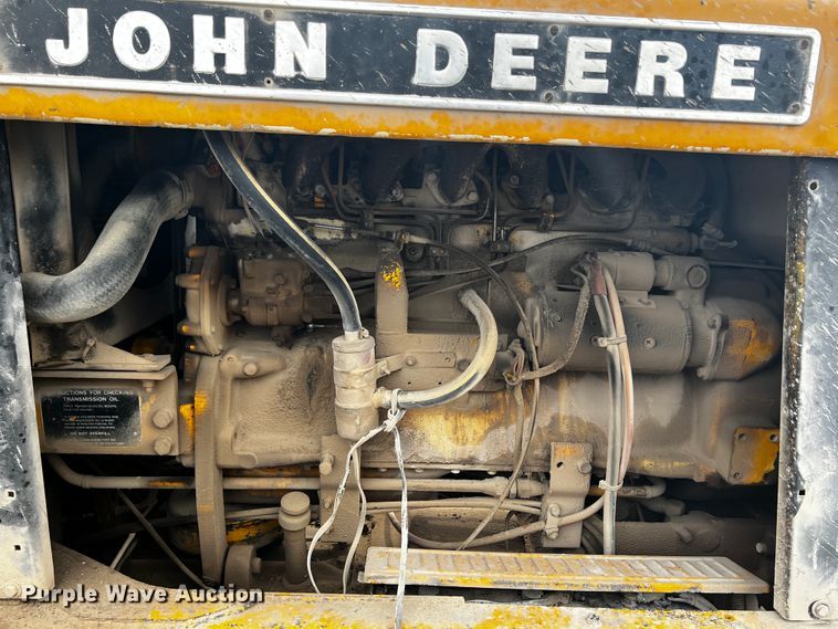 image for item JH9314 1973 John Deere 570A  motor grader