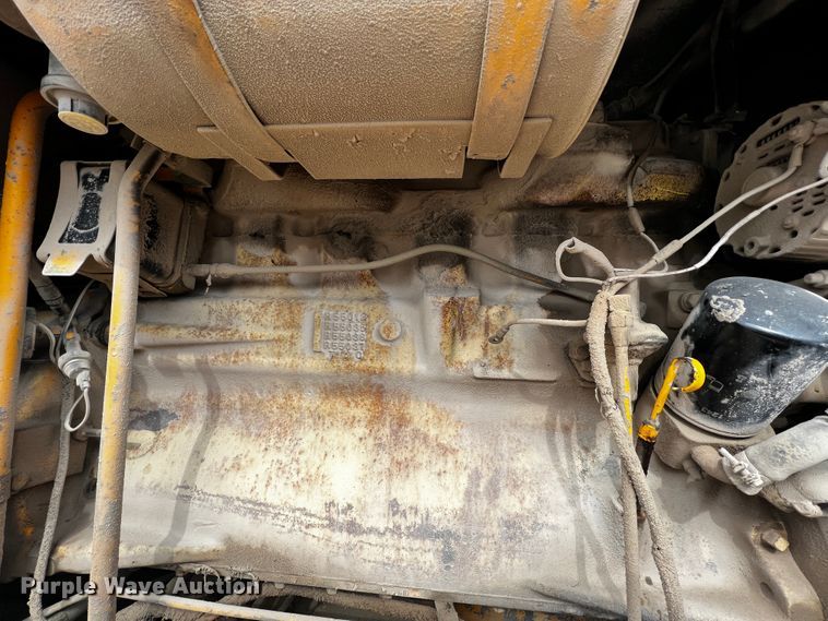 image for item JH9314 1973 John Deere 570A  motor grader