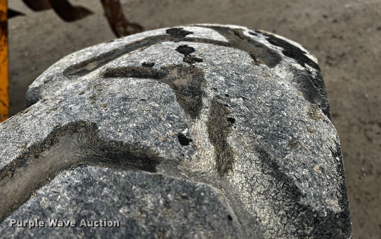 image for item JH9314 1973 John Deere 570A  motor grader