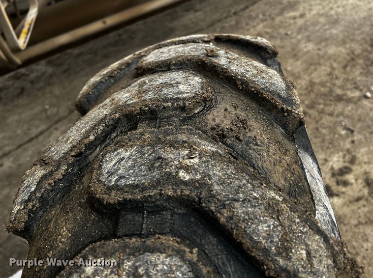 image for item JH9314 1973 John Deere 570A  motor grader