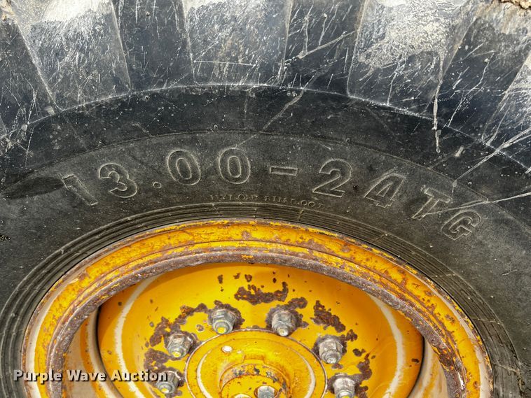 image for item JH9314 1973 John Deere 570A  motor grader