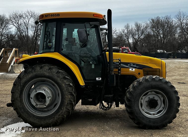 image for item JH9315 2006 Challenger MT465B  MFWD tractor