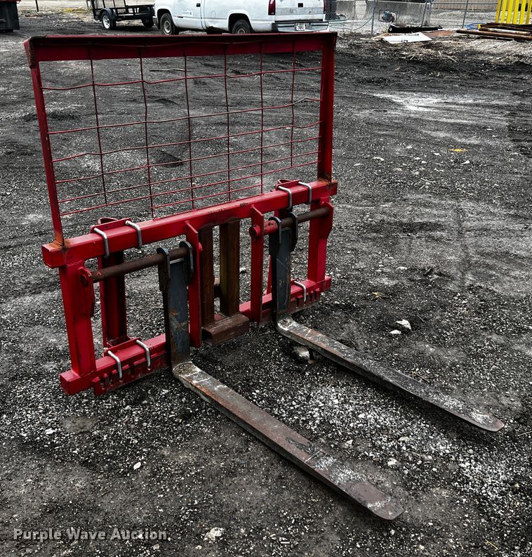 image for item JH9315 2006 Challenger MT465B  MFWD tractor