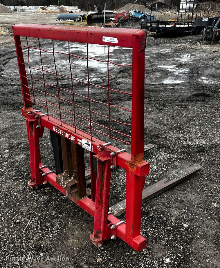 image for item JH9315 2006 Challenger MT465B  MFWD tractor