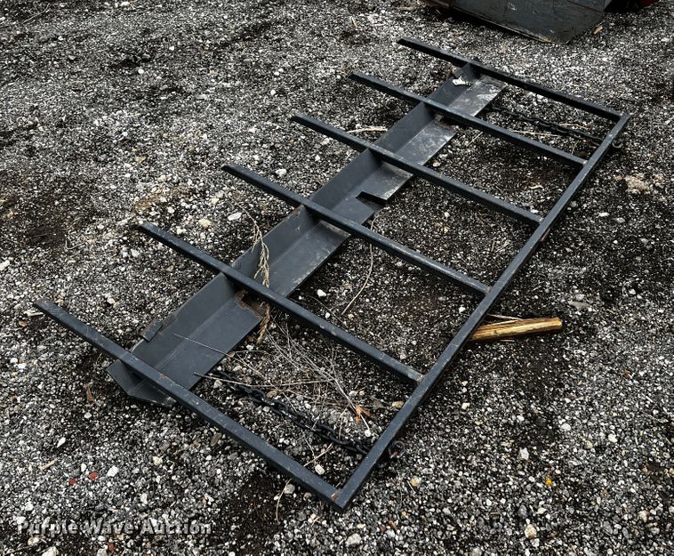 image for item JH9315 2006 Challenger MT465B  MFWD tractor