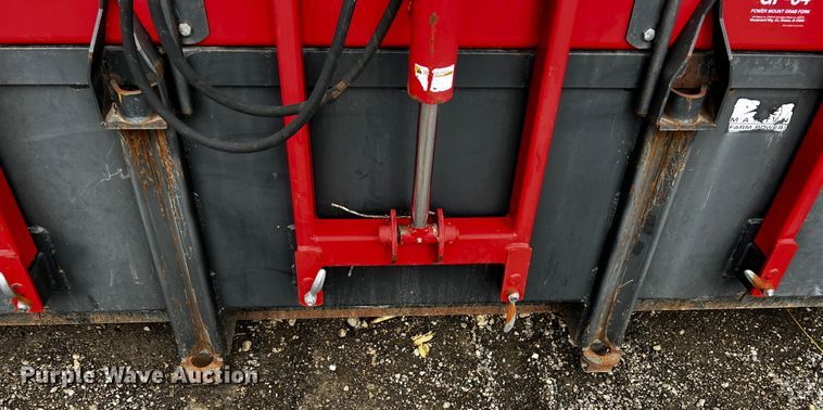 image for item JH9315 2006 Challenger MT465B  MFWD tractor