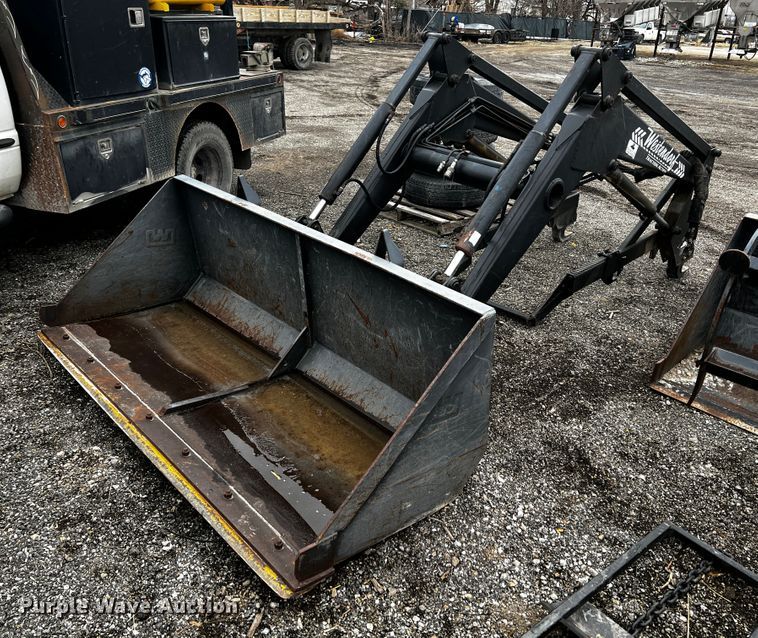 image for item JH9315 2006 Challenger MT465B  MFWD tractor