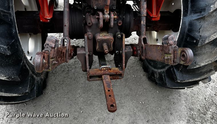 image for item JH9316 Hesston 780  tractor