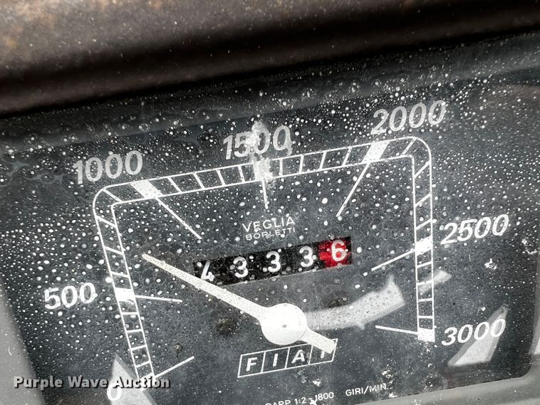 image for item JH9316 Hesston 780  tractor