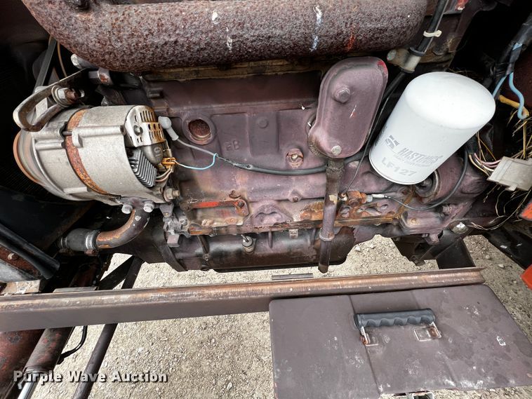 image for item JH9316 Hesston 780  tractor