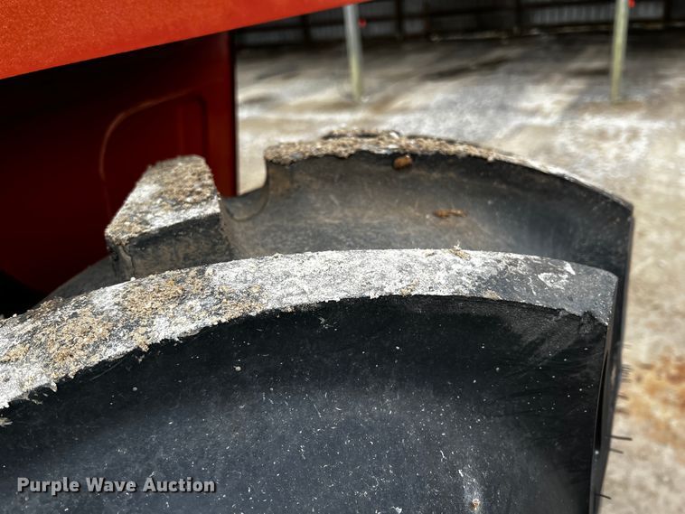 image for item JH9316 Hesston 780  tractor