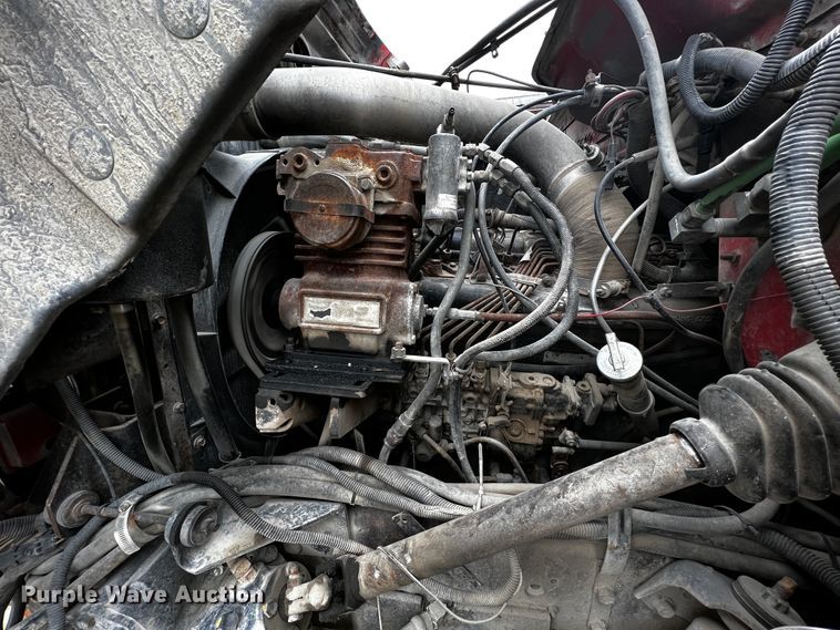 image for item JH9317 1993 International 4900  dump truck