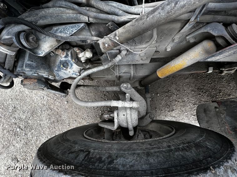 image for item JH9317 1993 International 4900  dump truck