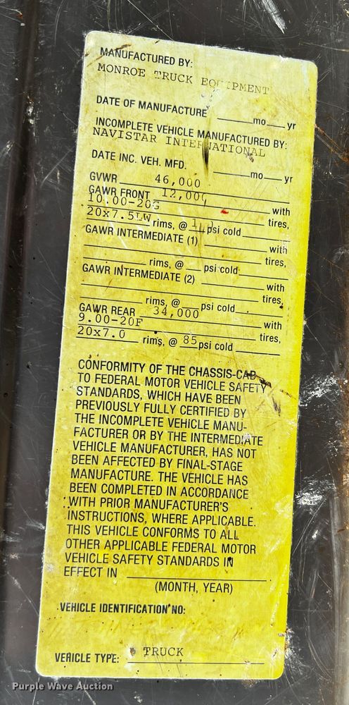 image for item JH9317 1993 International 4900  dump truck