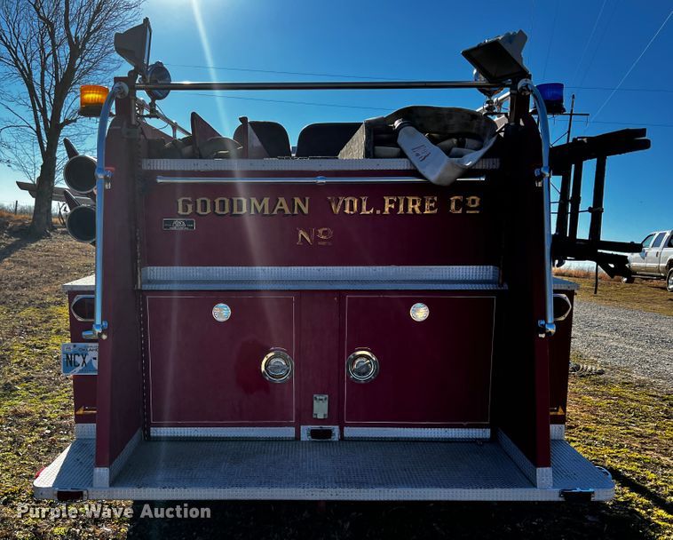 image for item JH9359 1966 Ford F800  pumper fire truck