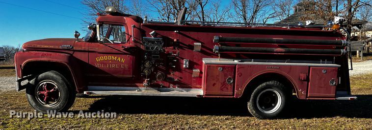 image for item JH9359 1966 Ford F800  pumper fire truck