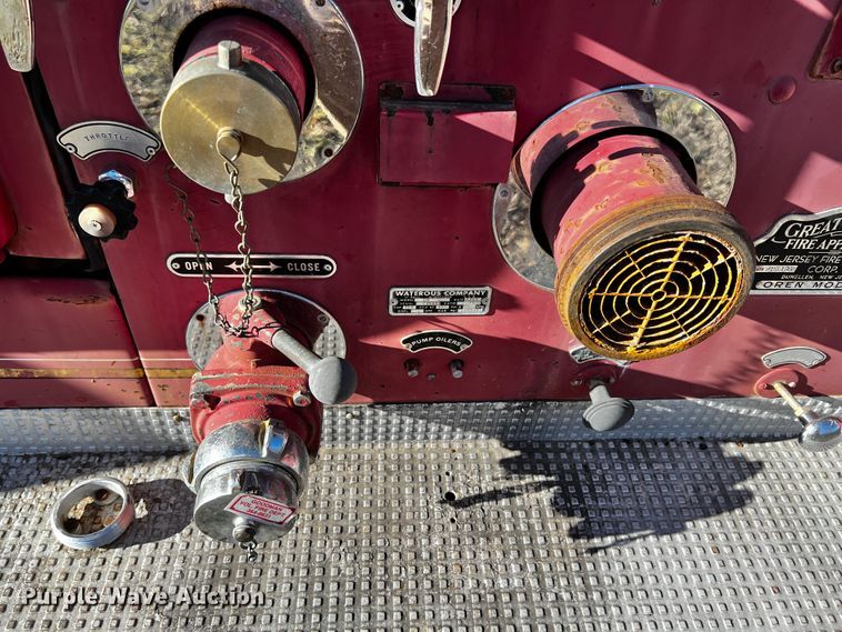 image for item JH9359 1966 Ford F800  pumper fire truck