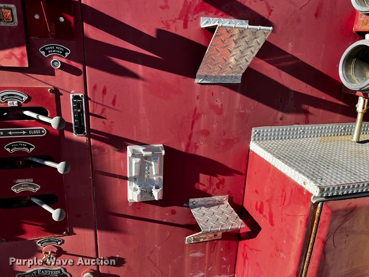 image for item JH9359 1966 Ford F800  pumper fire truck