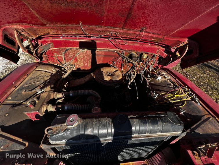 image for item JH9359 1966 Ford F800  pumper fire truck