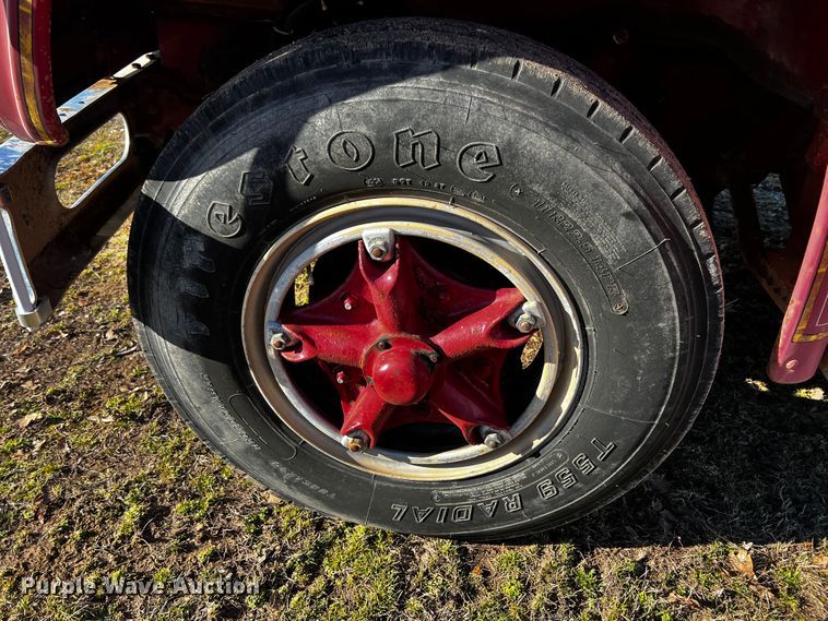 image for item JH9359 1966 Ford F800  pumper fire truck