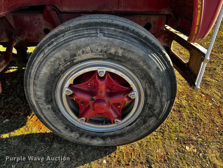 image for item JH9359 1966 Ford F800  pumper fire truck