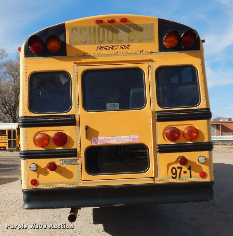 image for item JJ9848 1997 Thomas Built Saf-T-Liner MVP  school bus