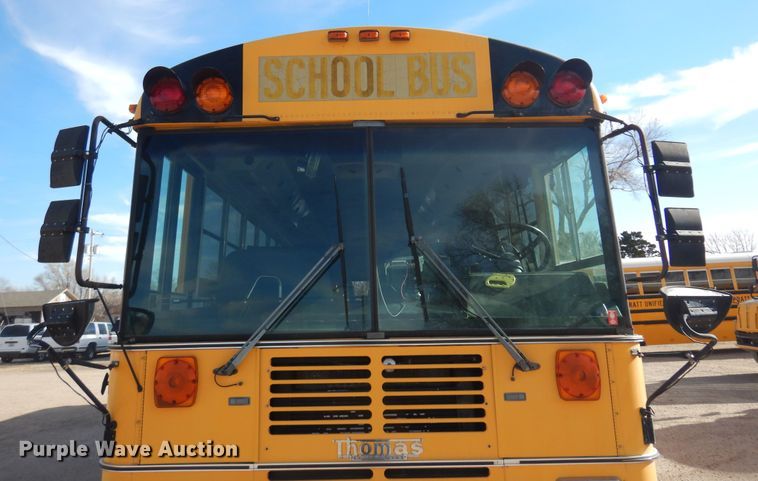 image for item JJ9848 1997 Thomas Built Saf-T-Liner MVP  school bus