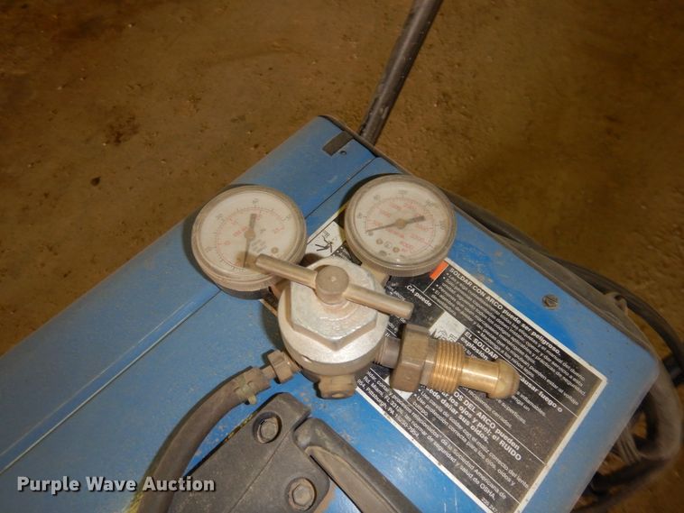 image for item JJ9858 Miller Millermatic 140  welder