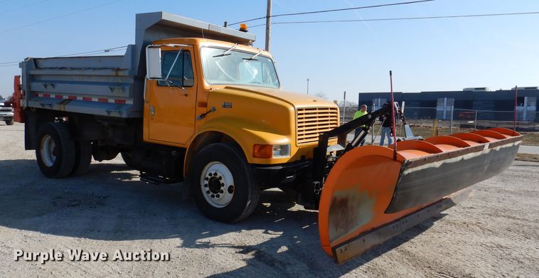 image for item JK9519 1998 International 4700  dump truck