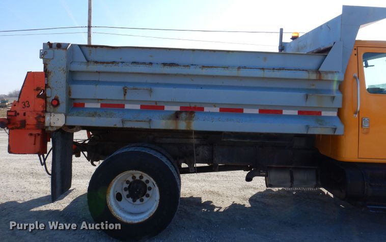 image for item JK9519 1998 International 4700  dump truck