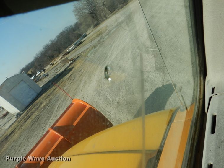 image for item JK9519 1998 International 4700  dump truck