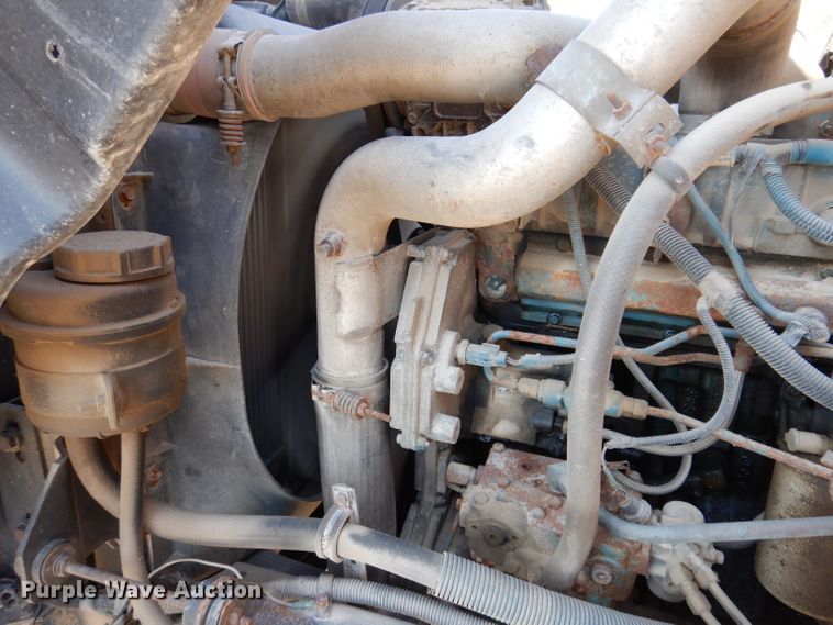 image for item JK9519 1998 International 4700  dump truck