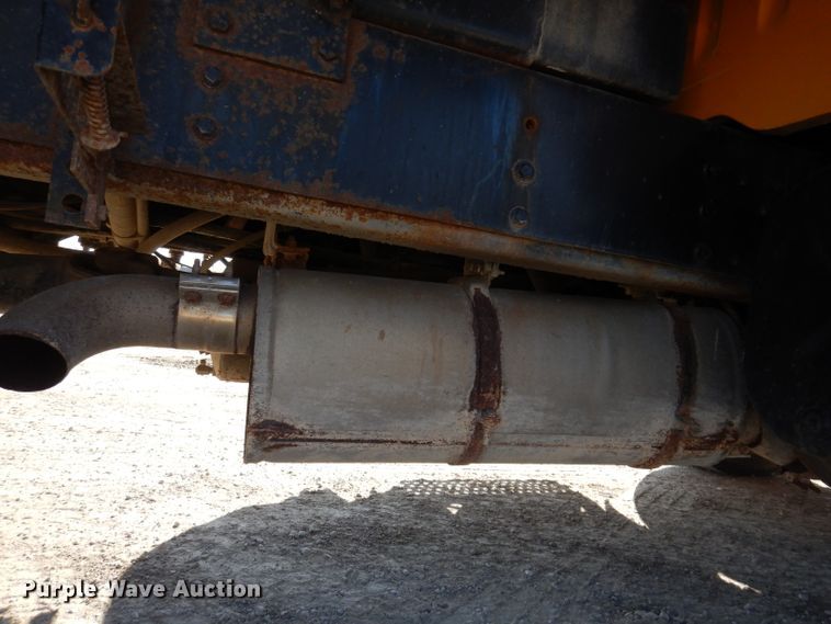 image for item JK9519 1998 International 4700  dump truck