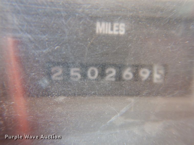 image for item JK9520 2000 International 4900  dump truck