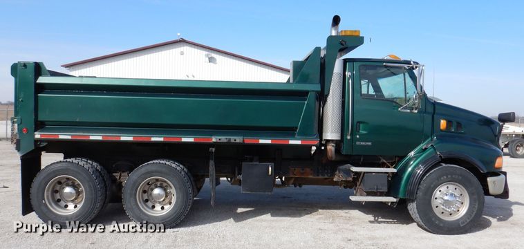 image for item JK9544 2001 Sterling LT9500 dump truck