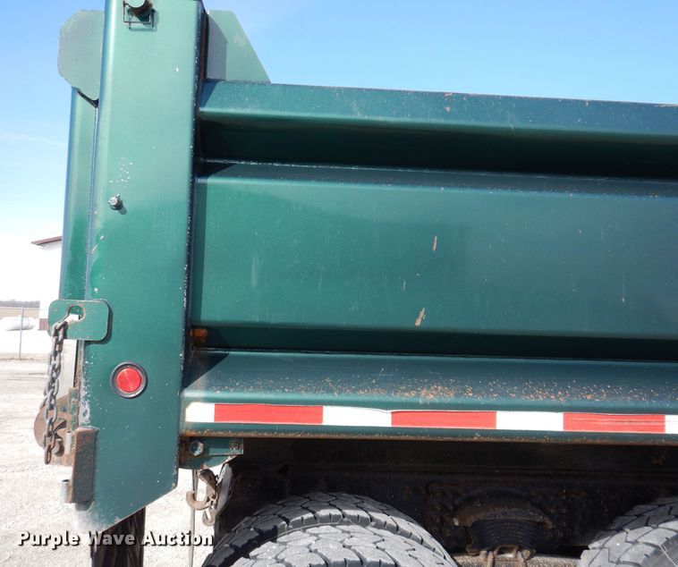 image for item JK9544 2001 Sterling LT9500 dump truck