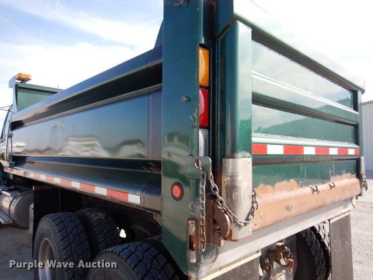 image for item JK9544 2001 Sterling LT9500 dump truck