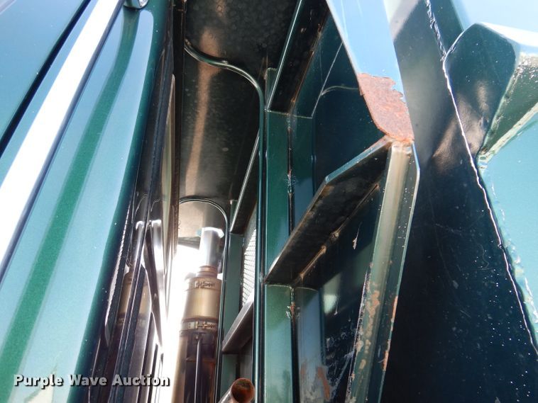 image for item JK9544 2001 Sterling LT9500 dump truck