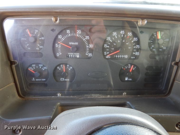 image for item JK9544 2001 Sterling LT9500 dump truck