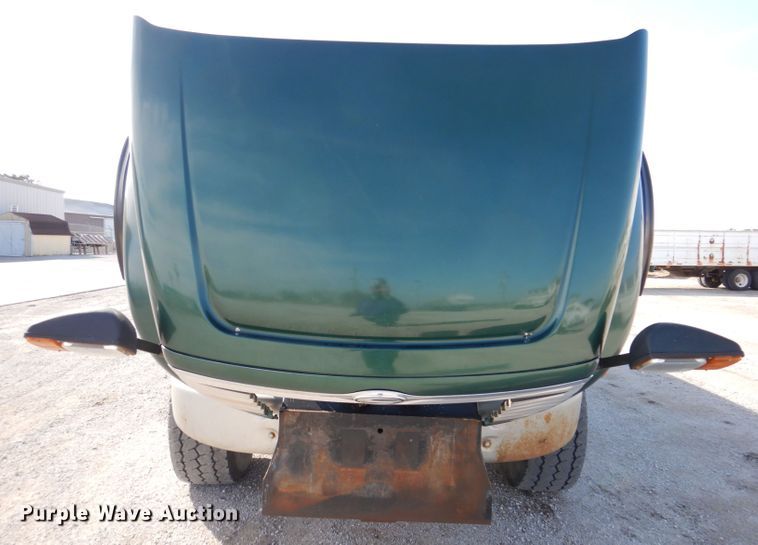 image for item JK9544 2001 Sterling LT9500 dump truck