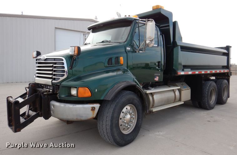 image for item JK9545 2001 Sterling LT9500  dump truck